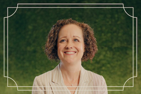 Jeanette Ward headshot